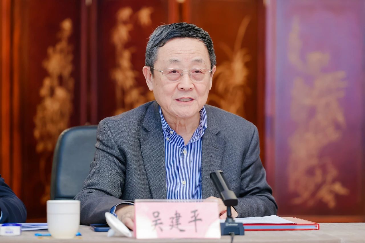luck18xinli(中国区)-官方网站